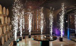 Spettacolo pirotecnico da interno - Ristorante Poggio le Volpi https://www.lucidifireworks.it/immagini_news/1190/spettacolo-pirotecnico-interno-ristorante-poggio-volpi-300.jpg
